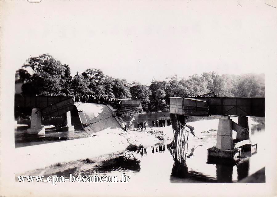 BESANÇON - Passerelle des remparts - 5-9 septembre 1944